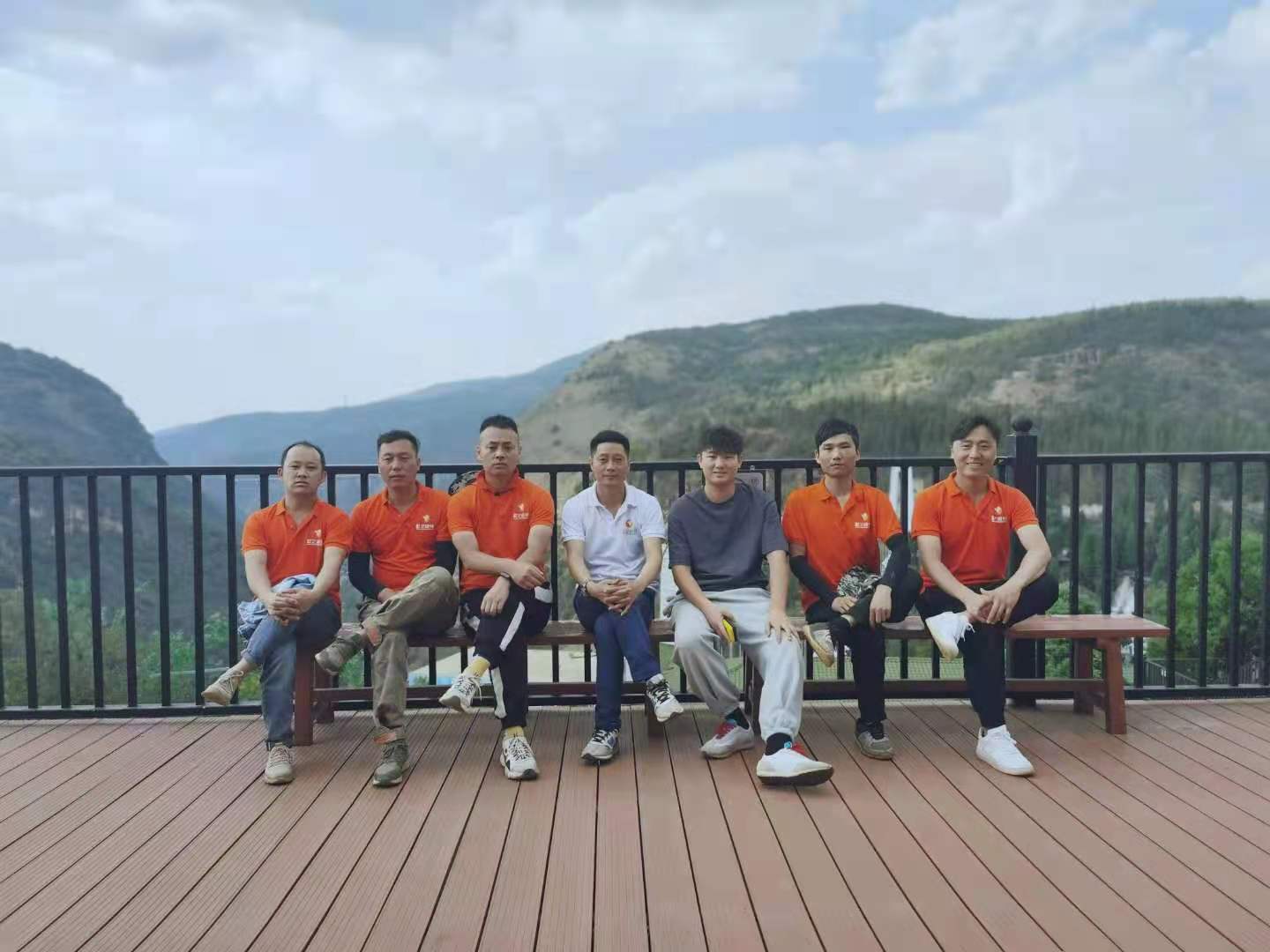 云南昆明西游洞景区游客体验项目